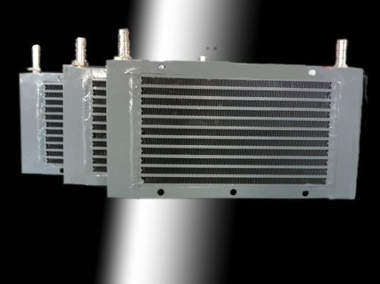 Faccia scorrere il radiatore del compressore/compatto e lo scambiatore di calore robusto dell'aletta del piatto